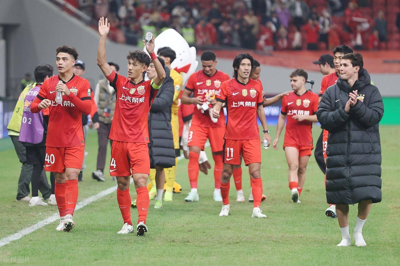  窗口期亚冠焦点战，迈阿密热火强势反弹，气氛紧张，更衣室氛围转暖